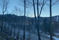794 E Mountain