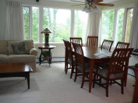 794 E Mountain