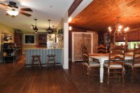 465 Eastridge