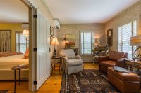 4548 West Woodstock