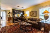 4548 West Woodstock
