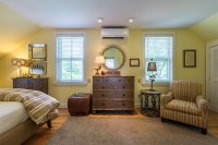4548 West Woodstock