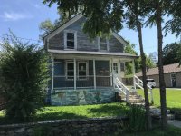 220 Stratton