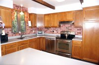 444 Colonial Colonial Estates