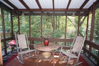 444 Colonial Colonial Estates