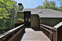 102 East Ash Hawk Inn and Mountain Resort