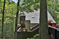 102 East Ash Hawk Inn and Mountain Resort