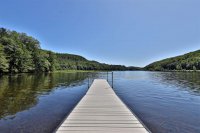 102 East Ash Hawk Inn and Mountain Resort