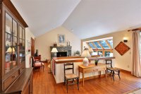 102 East Ash Hawk Inn and Mountain Resort