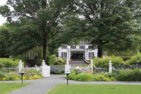 894 Rose Hill