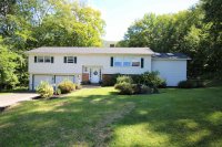 218 East Ridge
