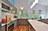 2638 East Mountain