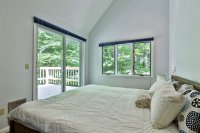 2638 East Mountain