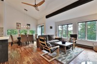 2638 East Mountain