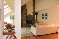 148 Hawk Hollow