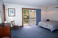 651 Colonial