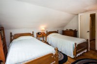 1496 Hale Hollow