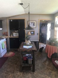98 Riverbend