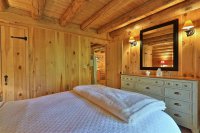 958 Hale Hollow