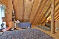 958 Hale Hollow
