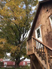 2748 East Woodstock