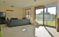 747 Dix Hill