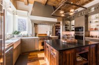 1316 Peterkin Hill