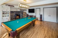 196 West Ridge