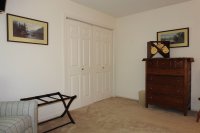 300 Grove