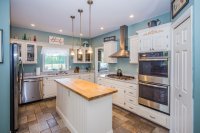 1068 North Grove