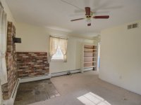 386 East Pittsford