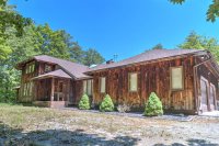 2862 East Pittsford