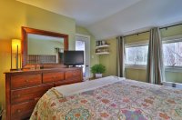 524 East Mountain