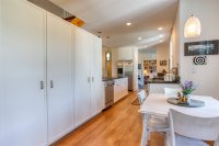 1210 Barnard