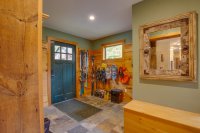 3593 East Mountain