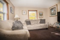 104 East Mountain View