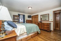 104 East Mountain View