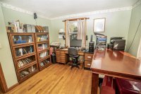 104 East Mountain View
