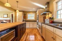 819 Pomfret