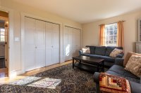 819 Pomfret