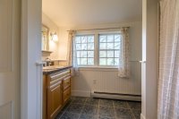 819 Pomfret