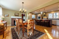 819 Pomfret