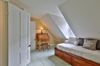 62 Standish