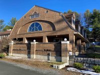 442 East Woodstock
