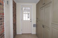 27 Howard