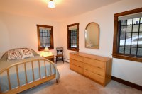 726 Colonial Colonial Estates
