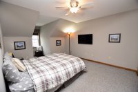 36 Moon Brook