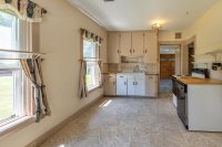 1104 West Woodstock