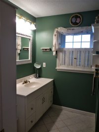 17 Moon Brook