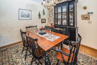 219 South Mendon